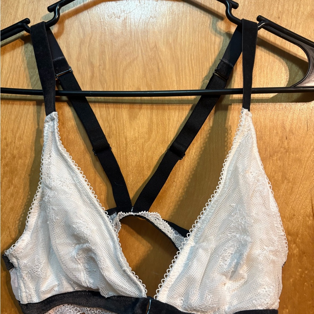 Victoria's Secret Lace Bralette - White and Black